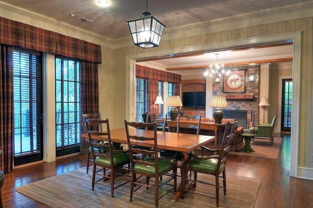 Bright'S Creek Lodge Columbus 外观 照片