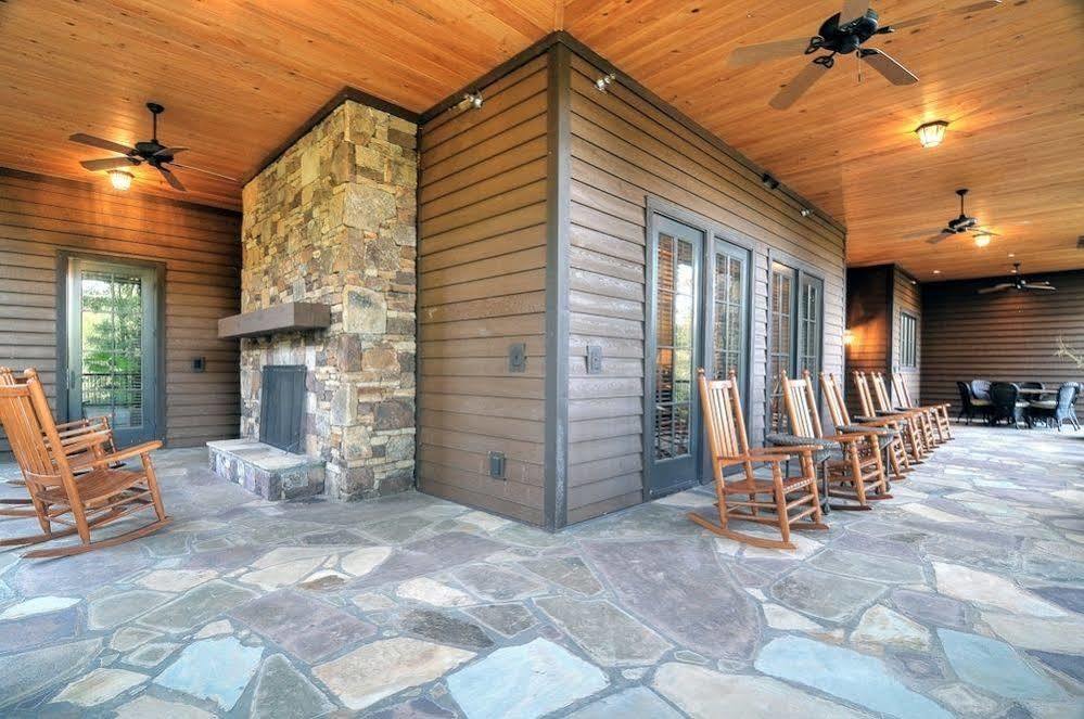 Bright'S Creek Lodge Columbus 外观 照片